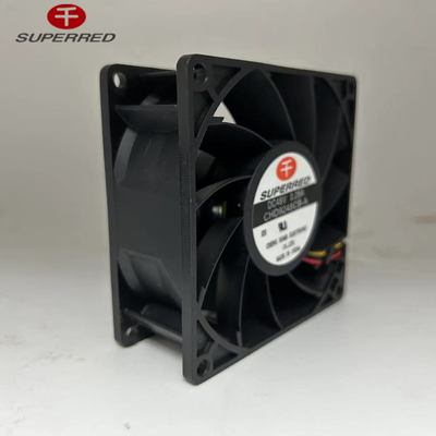 Siyah Renkli Yüksek Performanslı 12V DC Bilgisayar Ventilatörü ve 3 Pinli Bağlantı
